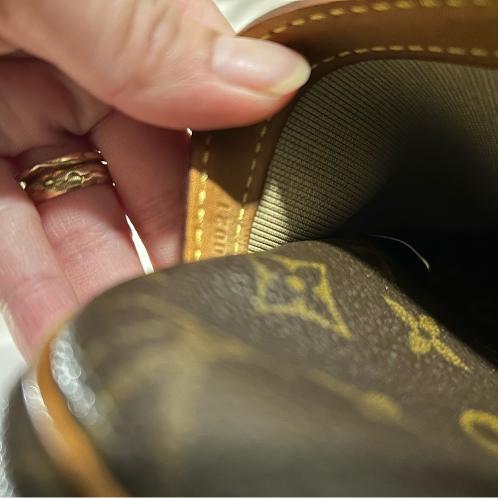 Louis Vuitton Dark Brown Monogram Messenger Bag - Picture 7 of 16